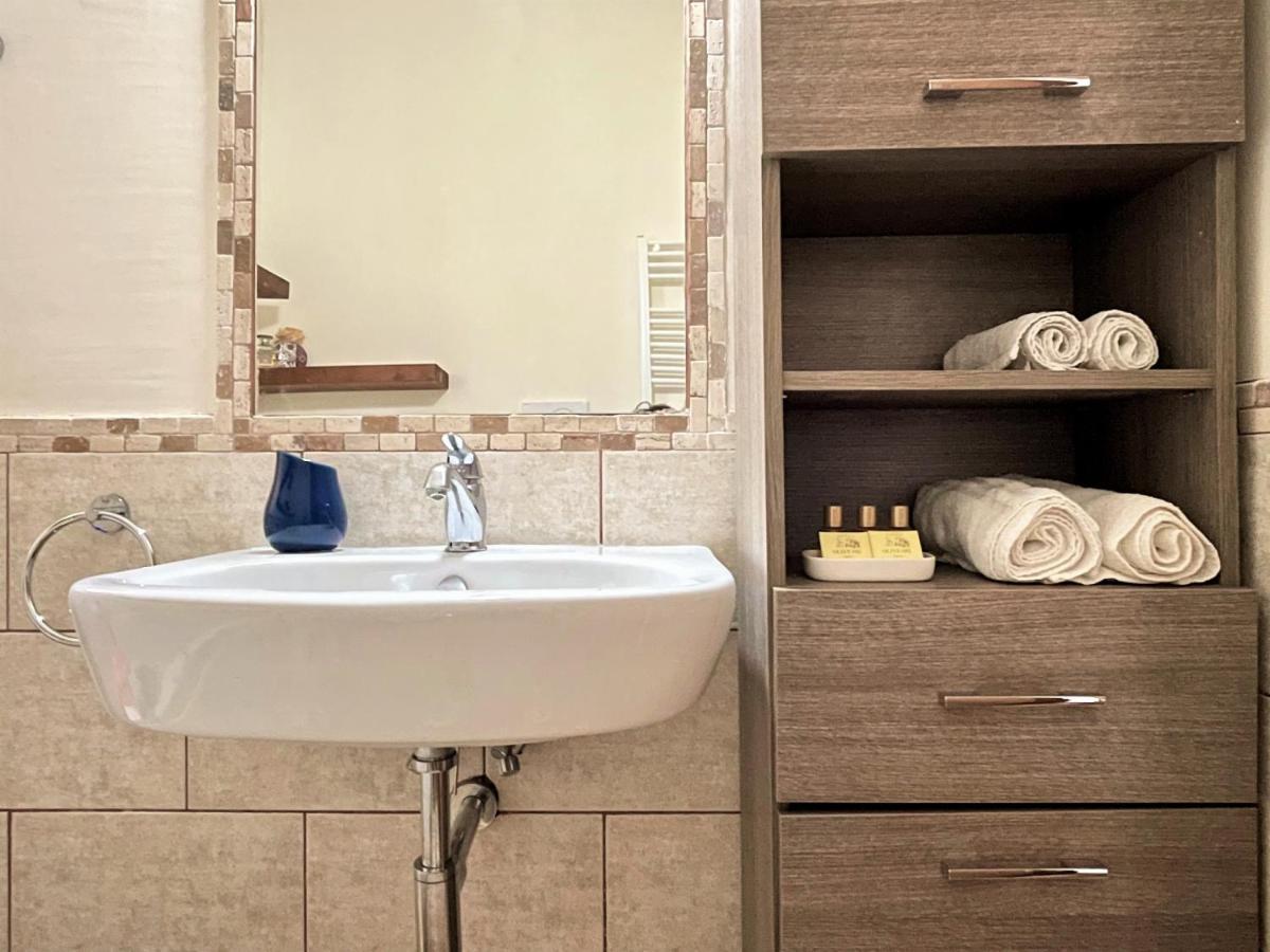 Dimora Antonella - Ostuni 4 Seasons - Splendid Villa Depandance With Private Swimming Pool 외부 사진